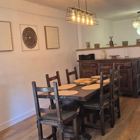 Au Coeur De Апартаменты Тараскон-сюр-Арьеж